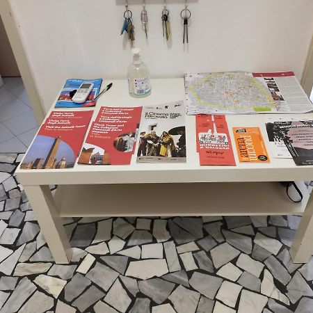 B & B Via Borgo Di San Pietro Bologna Esterno foto